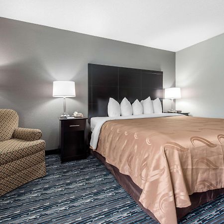 Quality Inn & Suites Brownsburg - Indianapolis West Exterior foto