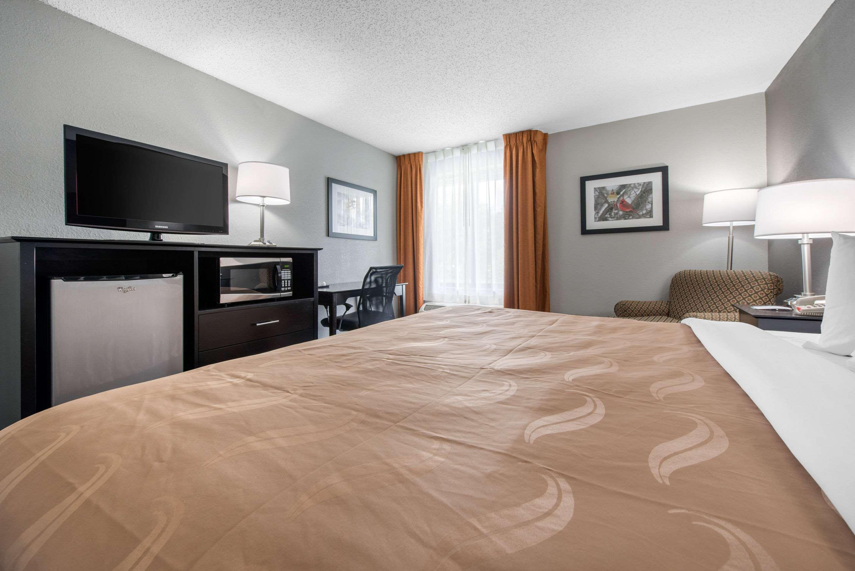 Quality Inn & Suites Brownsburg - Indianapolis West Exterior foto