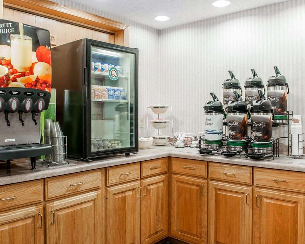 Quality Inn & Suites Brownsburg - Indianapolis West Restaurant foto
